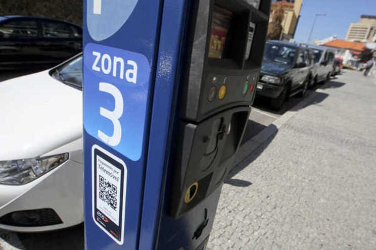 Parcómetros de Gaia de borla até final de fevereiro