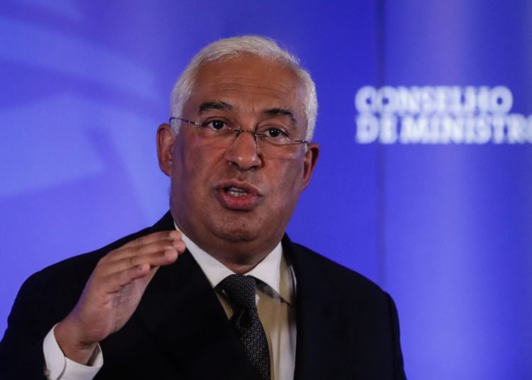 Costa recebe garantias da AstraZeneca sobre entrega de vacinas