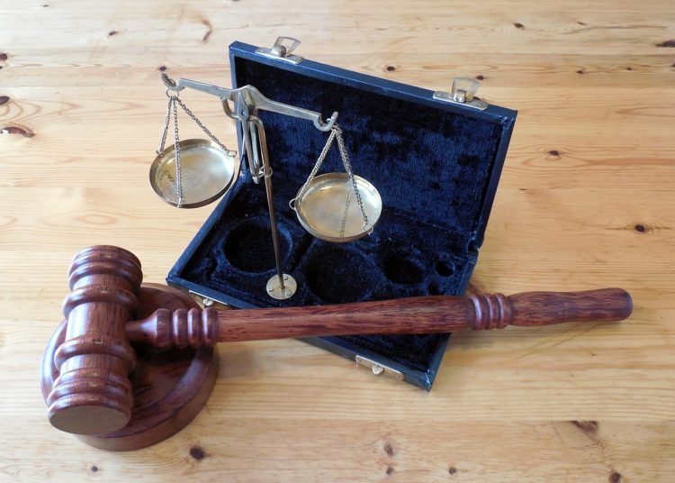 Estado deve indenizar homem que foi preso injustamente