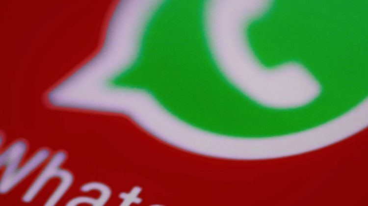 WhatsApp e Instagram estão fora do ar em várias partes do mundo