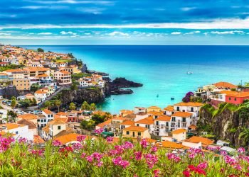 Moradores da Ilha da Madeira tiveram Covid-19 após serem vacinados