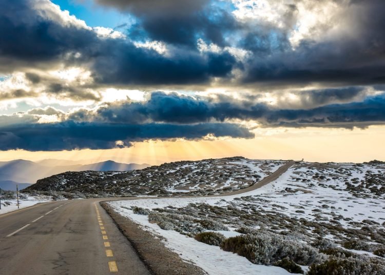 Neve: Oito distritos do continente sob aviso amarelo