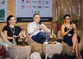 Escritor português, João Morgado “defendeu” a língua portuguesa na Indonésia