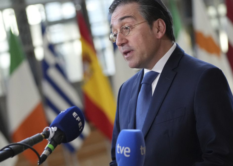 Ministro espanhol critica Trump e afirma que “Gaza pertence aos palestinianos”