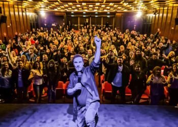 Diogo Portugal tem ingressos esgotados em turnê pela Europa