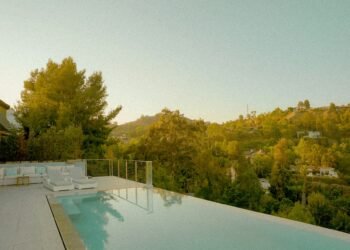 5 cidades mais baratas para comprar casa com piscina em Portugal