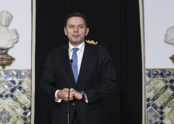 Montenegro apela ao reforço do projeto europeu e alerta para risco do populismo