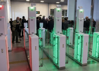 Ryanair exige ações imediatas do governo português para resolver atrasos nos aeroportos