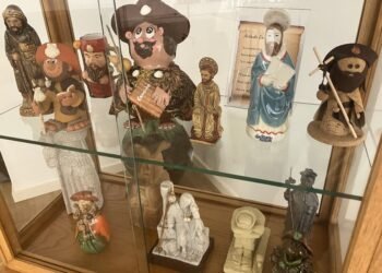 Exposição no Turismo de Leiria revela experiências do Caminho de Santiago