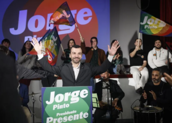 Jorge Pinto diz que quem se sente à vontade com dirigentes autoritários é traidor da nação