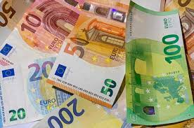 Fisco recebeu 2,1 milhões de declarações de IRS e pagou 164,7 milhões de euros em reembolsos