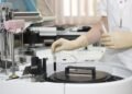 laboratório, tubos de ensaio, trabalhador de saúde